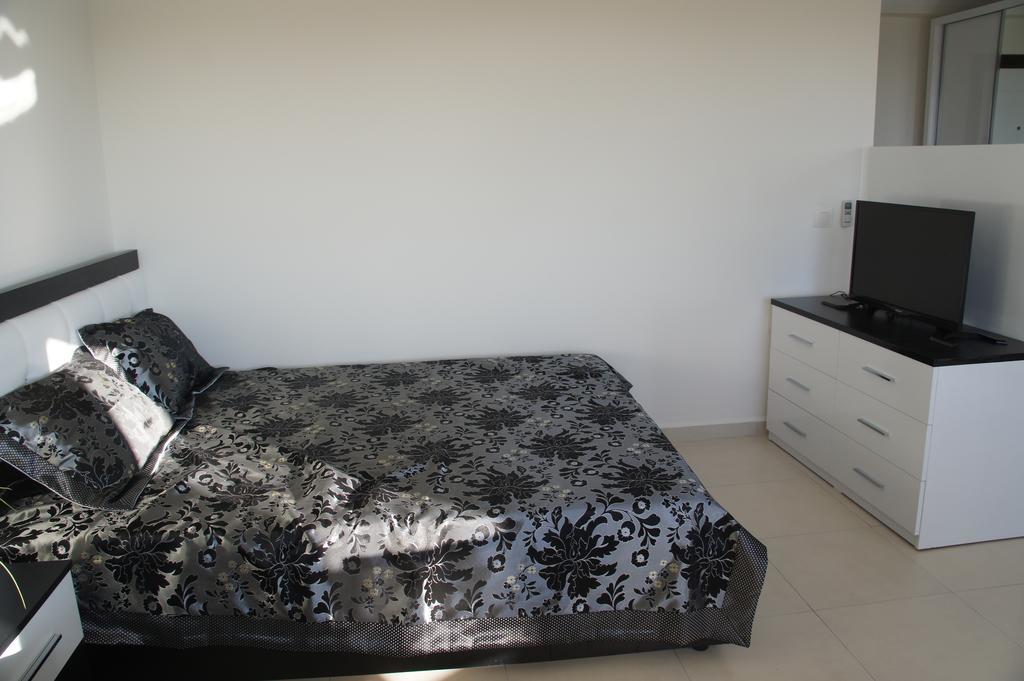 Sea View Studio In Orion Garden Apartment Avsallar Cameră foto